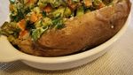 Yummy! Gurihnya Baked Potato Hangat dengan Aneka Topping