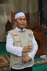 Menguak 6 Kisah Cinta Ussy Sulistiawaty 