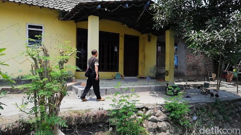 Pelaku Penggandaan Uang Dipanggil Gus Akbar, Begini Respon Tetangga Pelaku Penggandaan Uang Dipanggil Gus Akbar, Begini Respon Tetangga