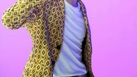 Pemilik nama lengkap Jeon Jung-kook ini adalah salah satu member boy band terkenal Korea Selatan, BTS. Bukan hanya nyanyi, ia juga jago mencipta lagu. Foto: Instagram jungkook_forever