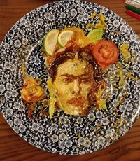 Remaja Ini 'Sulap' Sisa Saus Jadi Mona Lisa dan Frida Kahlo