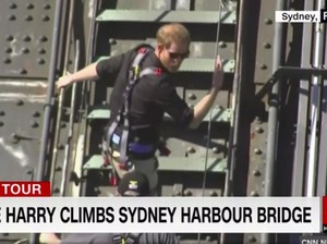 Kamu Ingin Mendaki Sydney Harbour Bridge Seperti Pangeran Harry?