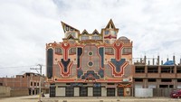 Inilah sejumlah bangunan di kota El Alto yang menggunakan gaya arsitektur Cholet. Istimewa/Boredpanda.