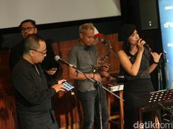 Nge-Band Pakai Galaxy Note 9, dari Main Bas Sampai Piano