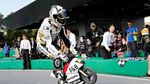 Aksi Lucu Rider MotoGP Ngebut Naik Motor Mini
