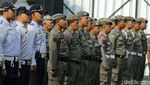 Anies Pimpin Apel Penertiban Reklame