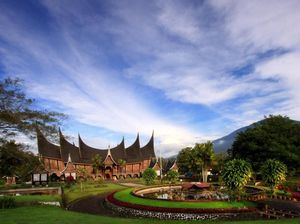 Serunya SIMFest 2018 Bisa Nonton Banyak Musisi Internasional