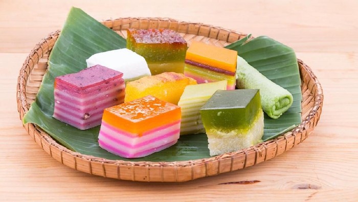 Penang Nyonya Peranakan Kuih Kapit Egg Flour Biscuits