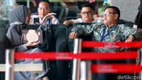 Steffy merupakan salah satu saksi yang dicegah ke luar negeri. KPK juga membekukan rekening milik Steffy.