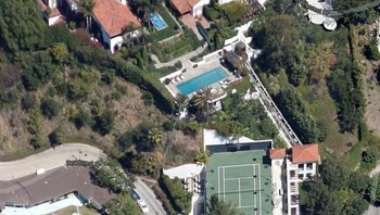 Allen juga punya hunian di atas tanah seluas 1.200 m2 di Beverly Hills, California, Amerika Serikat. Foto: Business Insider