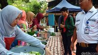 Berdonasi Melalui Sepotong Rendang untuk Palu
