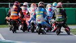 Aksi Lucu Rider MotoGP Ngebut Naik Motor Mini