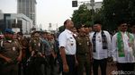Bersama Wakil Ketua KPK, Anies Segel Reklame di Rasuna Said