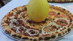 Dari Satu Tandan Pisang hingga Laptop, Ini 12 Topping Pizza Ajaib