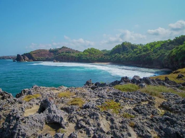 Pantai Widodaren di Gunungkidul