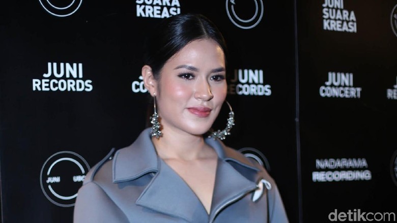 8 Tips Lakukan Babymoon seperti Penyanyi Raisa/Foto: (ismail/detikhot) 8 Tips Lakukan Babymoon seperti Penyanyi Raisa/Foto: (ismail/detikhot)