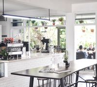 Kalau ke Malang, Jangan Lupa Ngopi di 5 Kedai Kopi Instagramable Ini