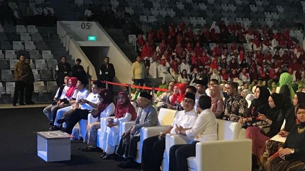 Ma'ruf Amin juga bicara tentang pemberdayaan ekonomi.
