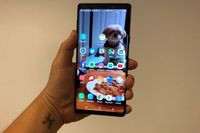 Siap-siap, Samsung Beberkan Fitur Ponsel Lipat Pekan Ini