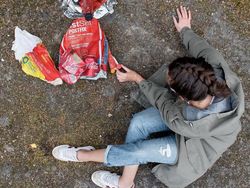 Kreatif Tapi Menohok, Ketika Sampah Disulap Jadi Seni