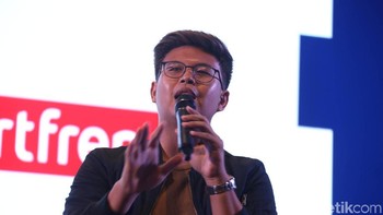 Berdasarkan catatan milikinya, Head Brandcomm PT Smartfren Telekom Narendra Priyottama mengatakan milenial sudah mendominasi, di mana 55-60% adalah hasil kontribusi mereka. Foto: detikINET/Rengga Sancaya