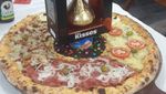 Dari Satu Tandan Pisang hingga Laptop, Ini 12 Topping Pizza Ajaib
