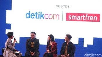 Acara ini terbagi ke dalam tiga sesi. Adapun Azizah Hanum, CNN Indonesia News Anchor, yang menjadi moderator pada acara ini. Foto: detikINET/Rengga Sancaya