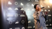 Di tengah kehamilannya, Raisa juga baru saja merilis single terbarunya bersama DJ Dipha Barus. Foto: (ismail/detikhot)