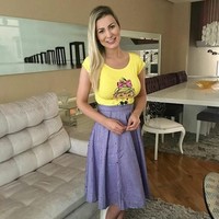 Kisah pilunya yang hampir membuatnya tewas itu terjadi di 2015. Wanita asal Brazil itu mengalami infeksi parah di sekitar bokong hingga kakinya setelah dokter menyuntikkan cairan hydrogel. Foto: Dok. Instagram Andressa Urach