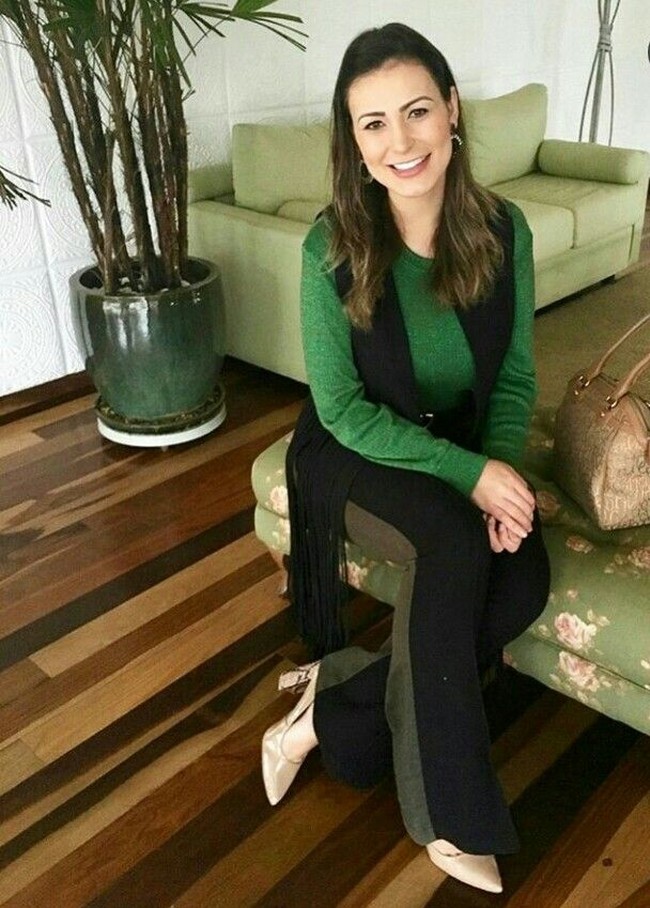 Di 2019, Andressa sempat hidup religius. Beberapa unggahannya di Instagram kerap kali membawa ayat-ayat Alkitab. Andressa bahkan tidak lagi menampilkan busana seksi. Foto: Dok. Instagram Andressa Urach