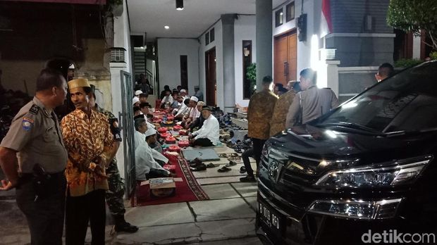 Ma'ruf Amin Gelar Pengajian dan Doa Bersama Warga di Koja
