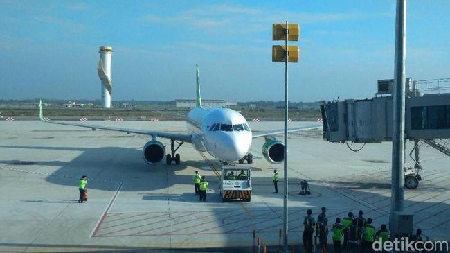 Maskapai Tutup Rute Penerbangan Imbas Avtur Mahal