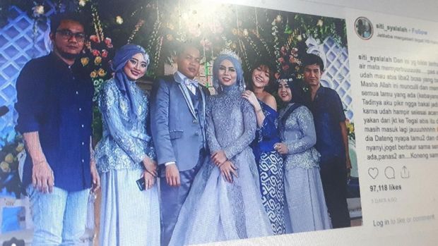 Bos Idaman! Saat Gisel Datang ke Nikahan Pengasuh Gempi