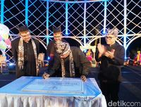 Menpar Resmikan Taman Seribu Penari Gandrung di Banyuwangi