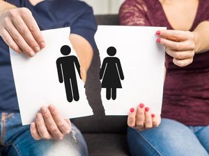 Jagain Jodoh Orang, Kisah Cinta Pria Ditinggal Nikah Usai Pacaran 8 Tahun
