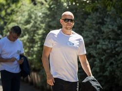 Sosok Drop Out Sukses, Duitnya Puluhan Triliun