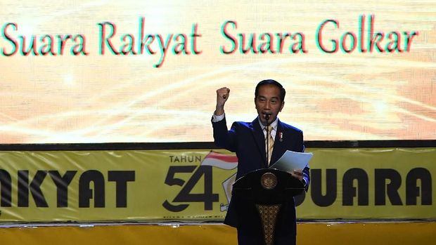 Sindir Prabowo, Agung Laksono Sebut Jokowi Ikut Kerek Golkar