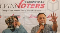 Adhie Massardi memberikan pemaparan.