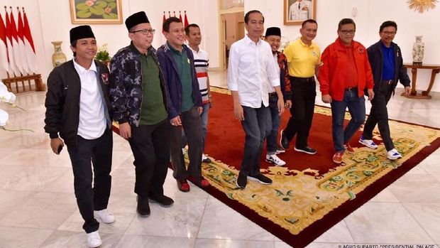 Intip 4 Gaya Sepatu Jokowi yang Jadi Tren dan Kekinian 