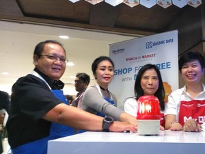 BRI Gelar Promo Belanja Gratis Pakai My QR di Surabaya