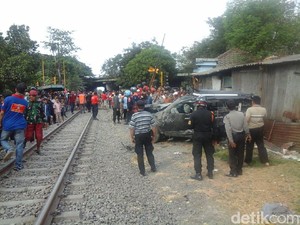 Antisipasi Kecelakaan, PT KAI Daops 8 akan Tutup 10 Perlintasan Liar