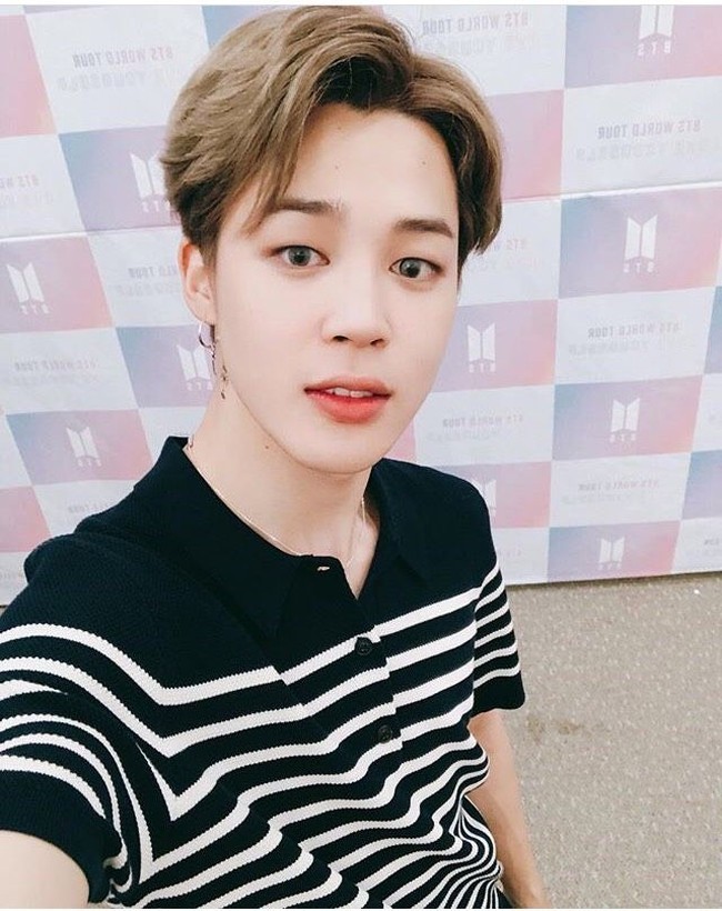 Jimin BTS diet mati-matian demi tampil maksimal saat promo album Blood, Sweat, and Tears. Dia hanya makan sekali sehari selama 10 hari. Foto: istimewa