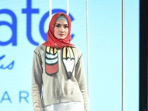 Mahasiswa Bandung Tampilkan Busana Sopan pada Ajang Adelaide Fashion Festival