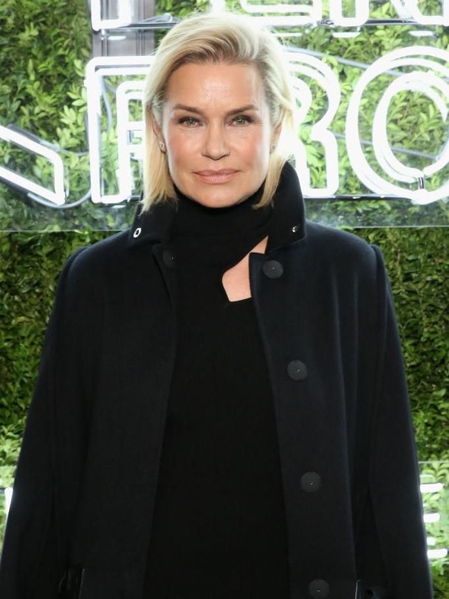 Yolanda kemudian menikah dengan musisi David Foster. Namun kegagalan kembali terjadi. Keduanya resmi bercerai di 2017.  Foto: Getty Images