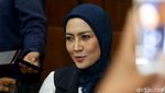 Ekspresi Steffy Burase Saat Bersaksi untuk Bupati Nonaktif Ahmadi