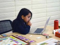 Sosok Bocah Usia 10 Tahun yang Dilirik Google dan Microsoft