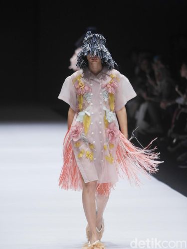 Inspirasi Papua Dan Koleksi Ramah Lingkungan Tutup Jfw 2019 Hari Ii Inspirasi Papua Dan Koleksi Ramah Lingkungan Tutup Jfw 2019 Hari Ii