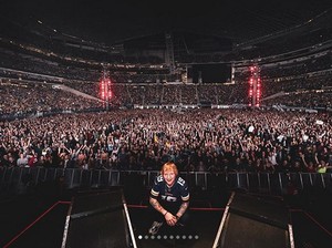 20 Jam Berlalu, Fans Masih Keluhkan Penjualan Tiket Konser Ed Sheeran