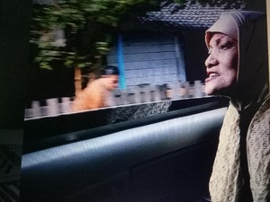 Titi Qardasih Meninggal Dunia, Delon-Putri Juby Ramai Dibicarakan