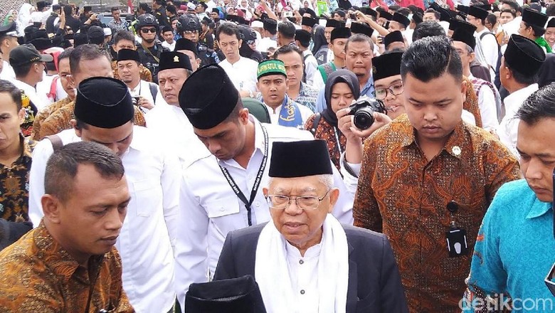 Hadiri Hari Santri di Tasikmalaya, Maruf Amin Minta Santri Berdaya Hadiri Hari Santri di Tasikmalaya, Maruf Amin Minta Santri Berdaya